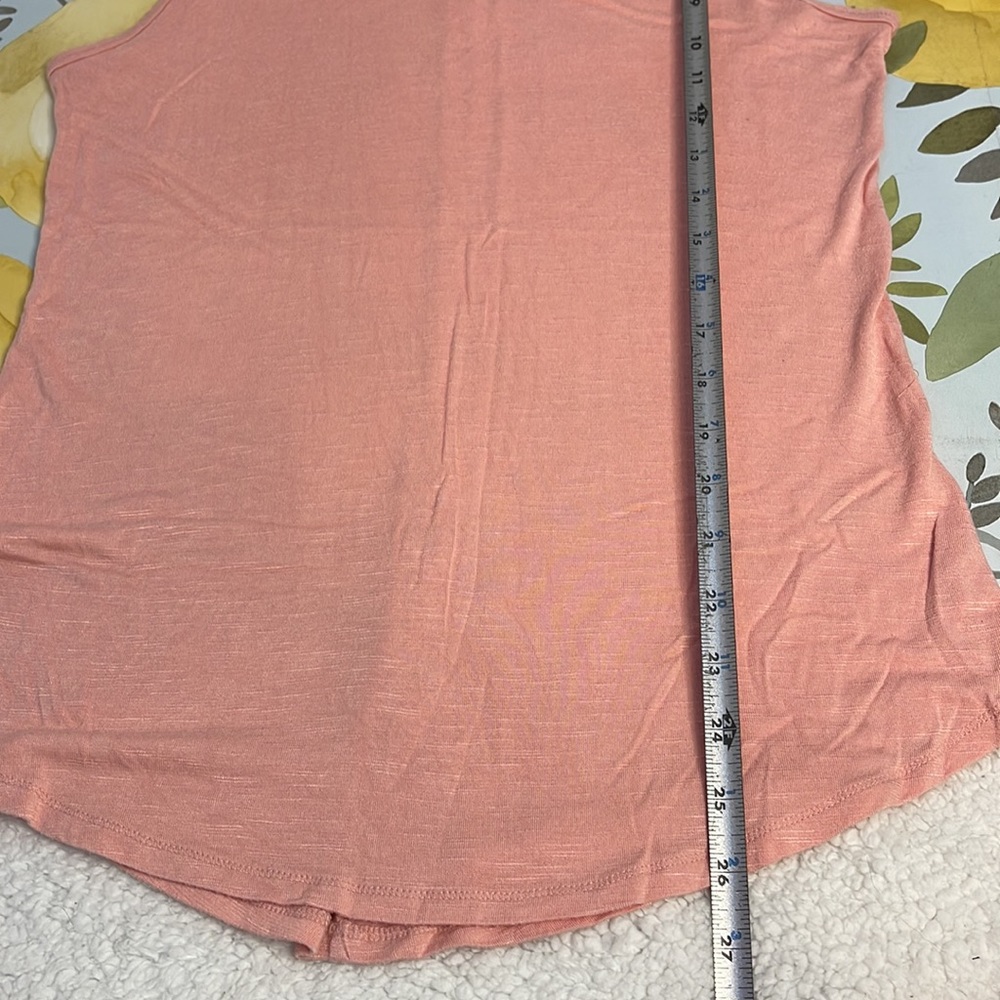 🔥 SALE LULAROE Pink Flowy Tank Top | Medium - Picture 6 of 6